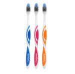 Colgate (R) Triple Action Charcoal Toothbrush - Image 4